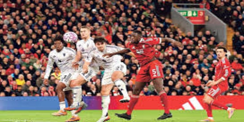 范迪克状态起伏与防线老化加速-  华体会体育