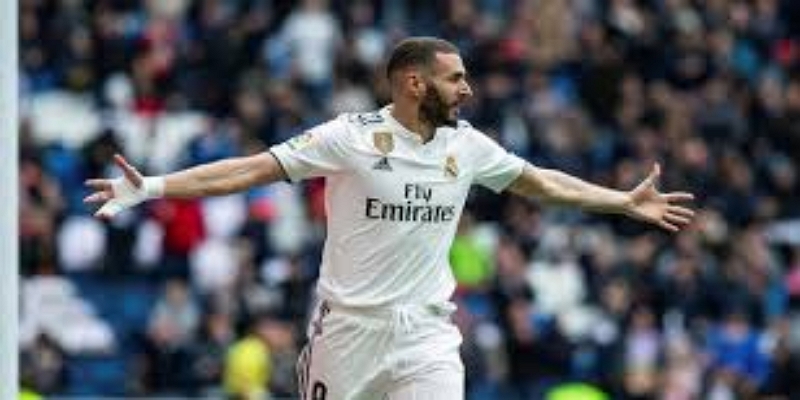 比赛回顾：开场即奠定胜局-华体会体育