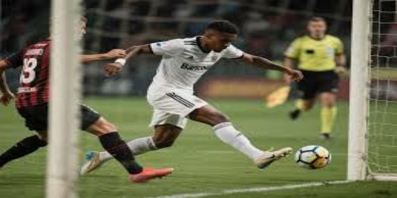 德泽尔比遗产的升级：后场出球与高位防线的再进化- 华体会体育