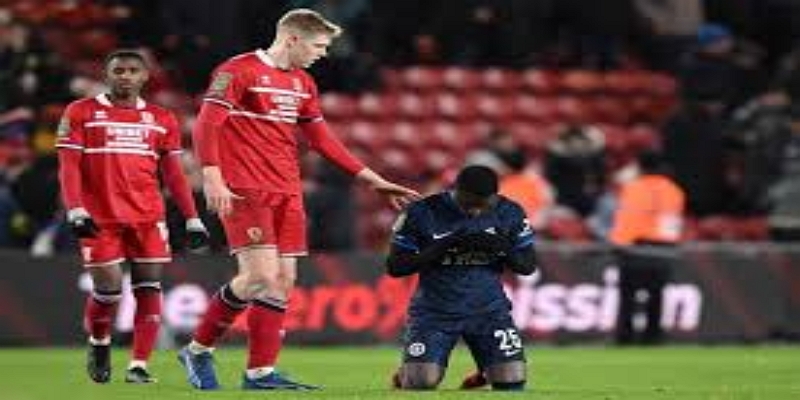 华体会体育：战术调整与关键球员角色-华体会体育